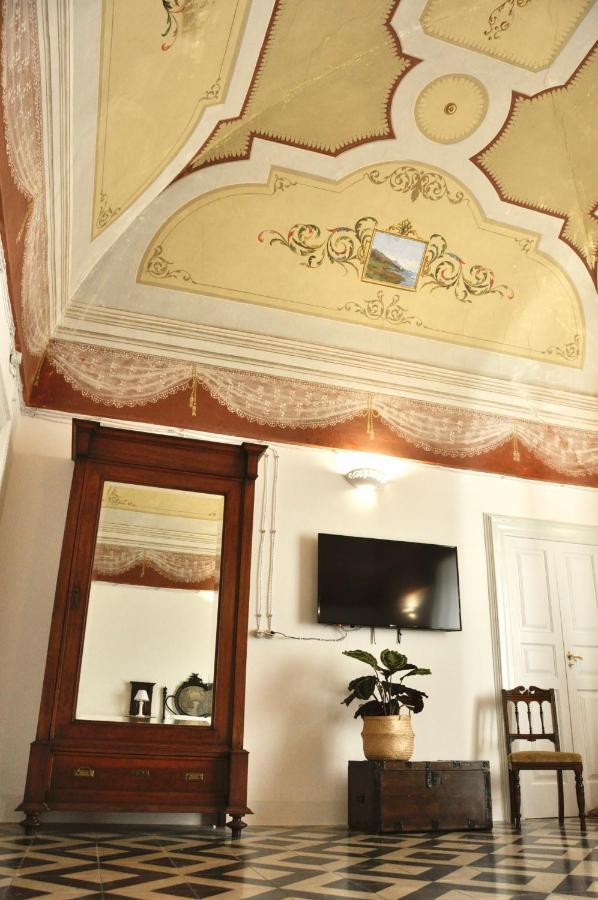 Bed and Breakfast Casa Turi Альберобелло Экстерьер фото